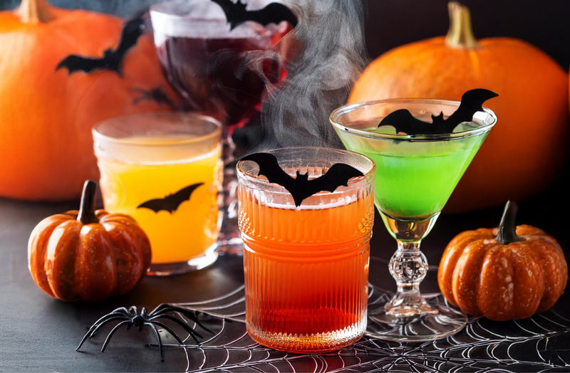 10 Spooky Halloween Cocktail Recipes!