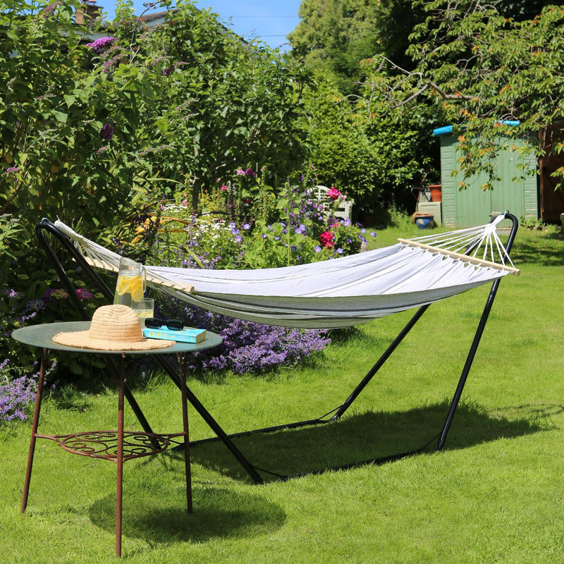 Deluxe Cotton Garden Hammock with Metal Stand - By Harbour Housewares