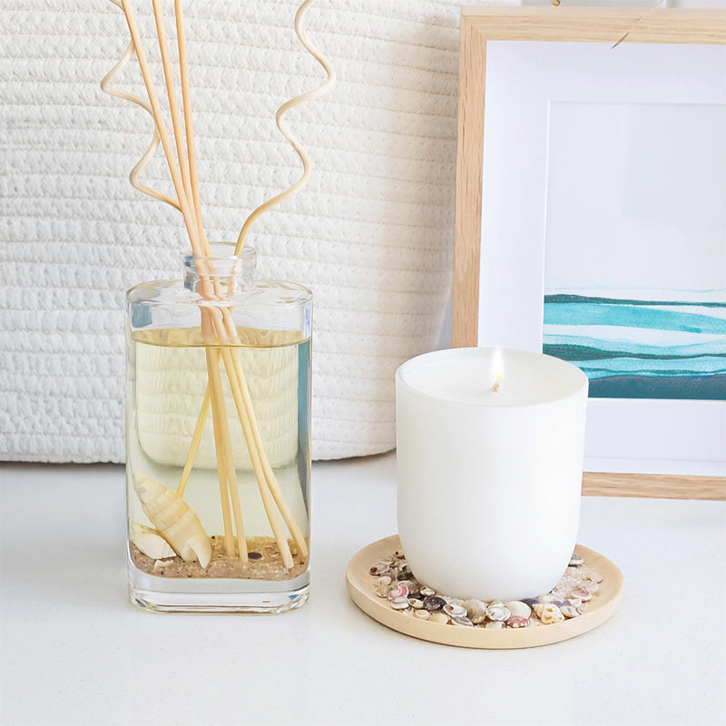 White Soy Wax Scented Candle - 130g - Coconut & Lime - By Nicola Spring